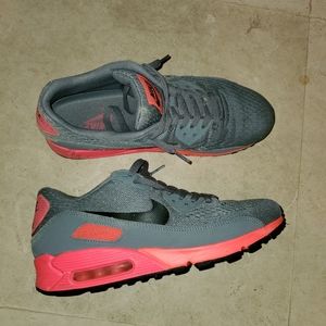 Airmax 90 Mesh size 9.5 grey and salmon
